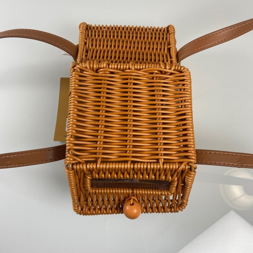 Tommy Bahama Womens Natural Wicker Jeep Novelty Bag NEW Tropical Whimsy - Picture 7 of 7